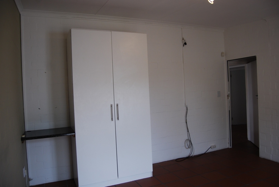 To Let 4 Bedroom Property for Rent in Port Owen Western Cape